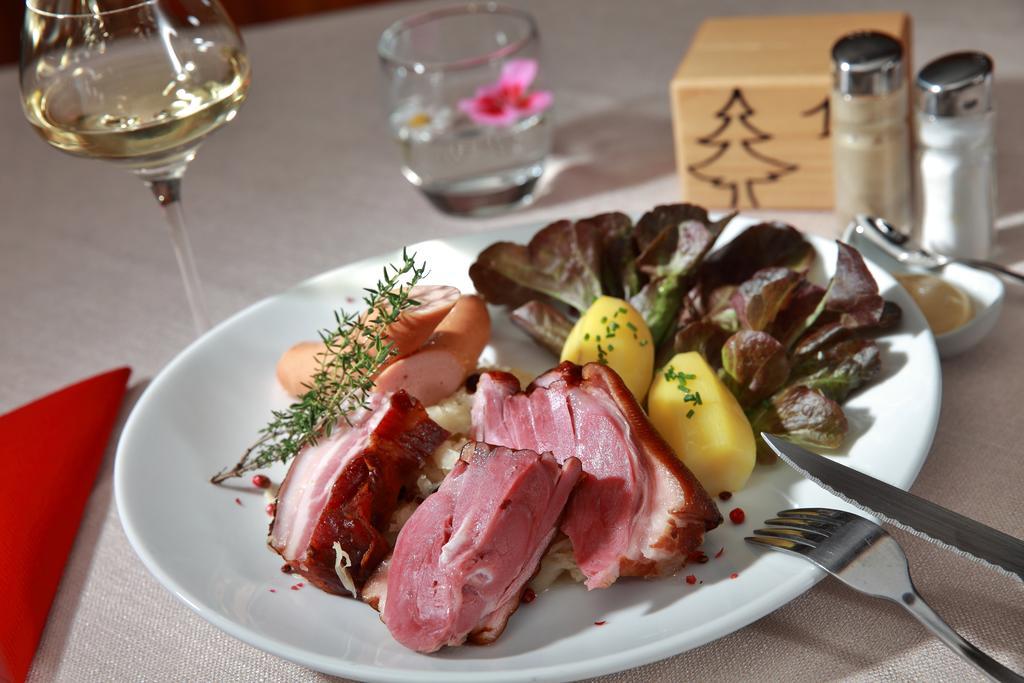 Logis Hotel Le Vetine 르발틴 외부 사진