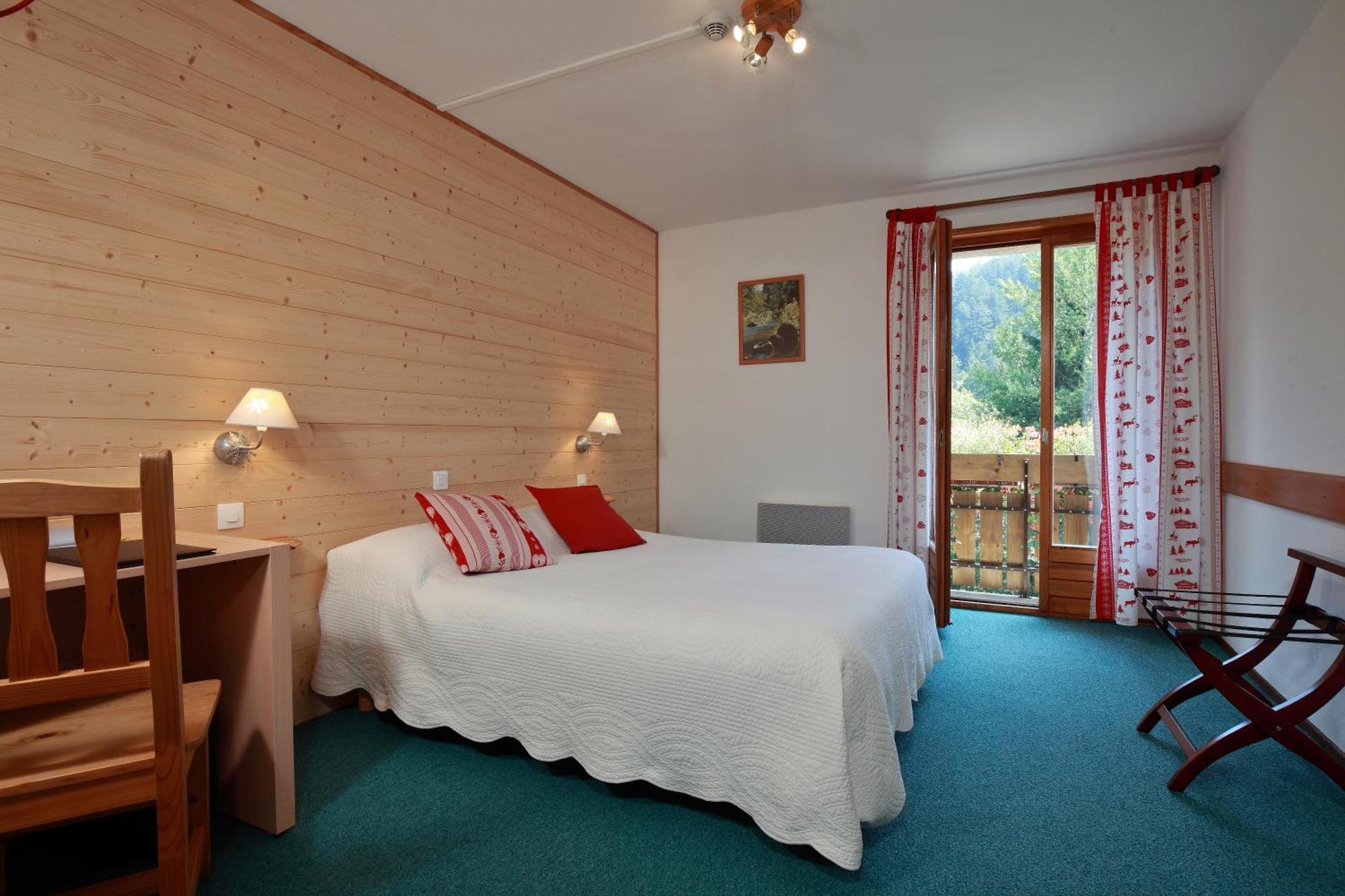 Logis Hotel Le Vetine 르발틴 객실 사진