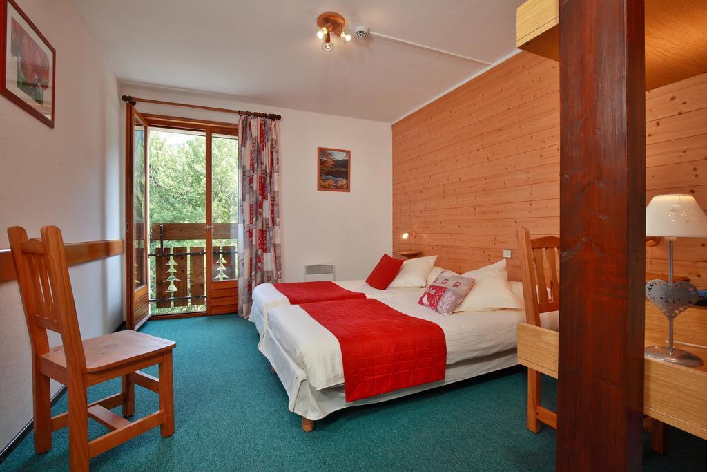 Logis Hotel Le Vetine 르발틴 객실 사진